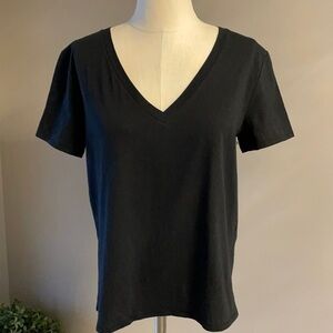 BP NORDSTROM OVERSIZED V CROPPED TEE SHIRT solid black available in XS S M L